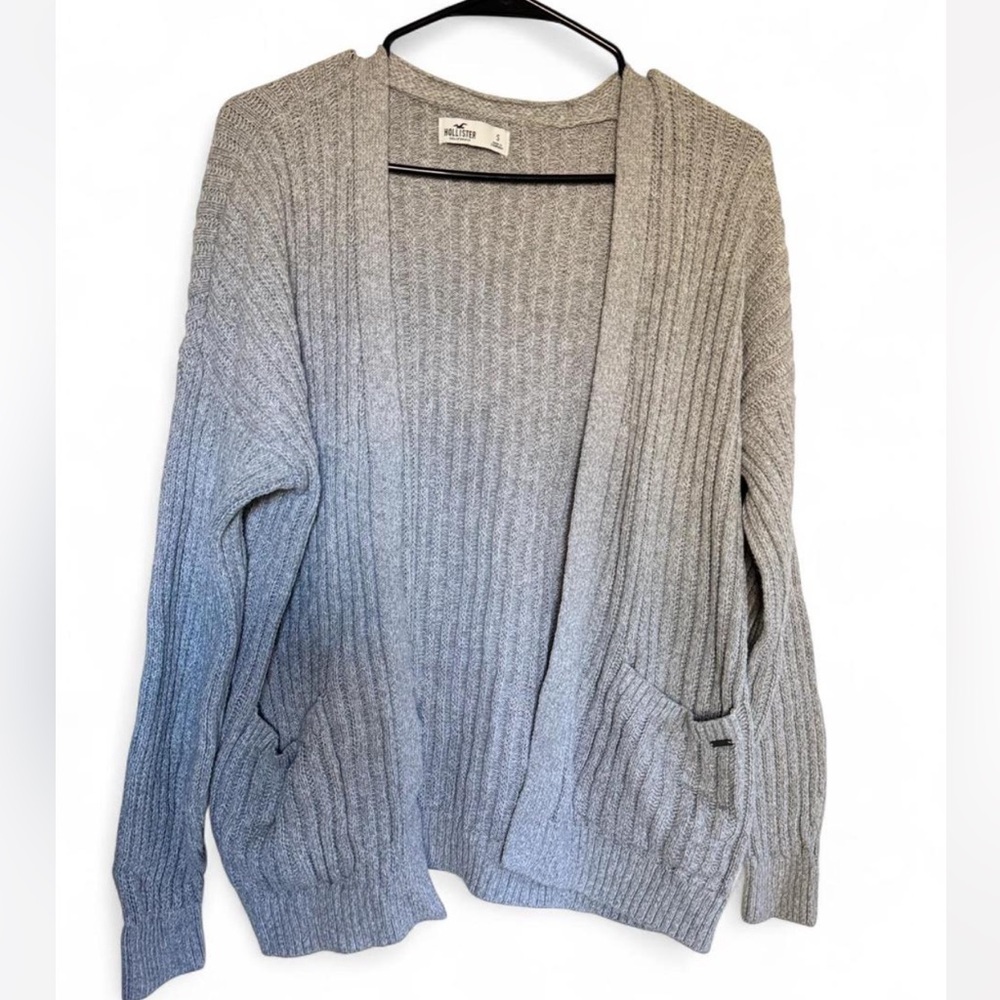 Hollister Ribbed Knit Cardigan size small